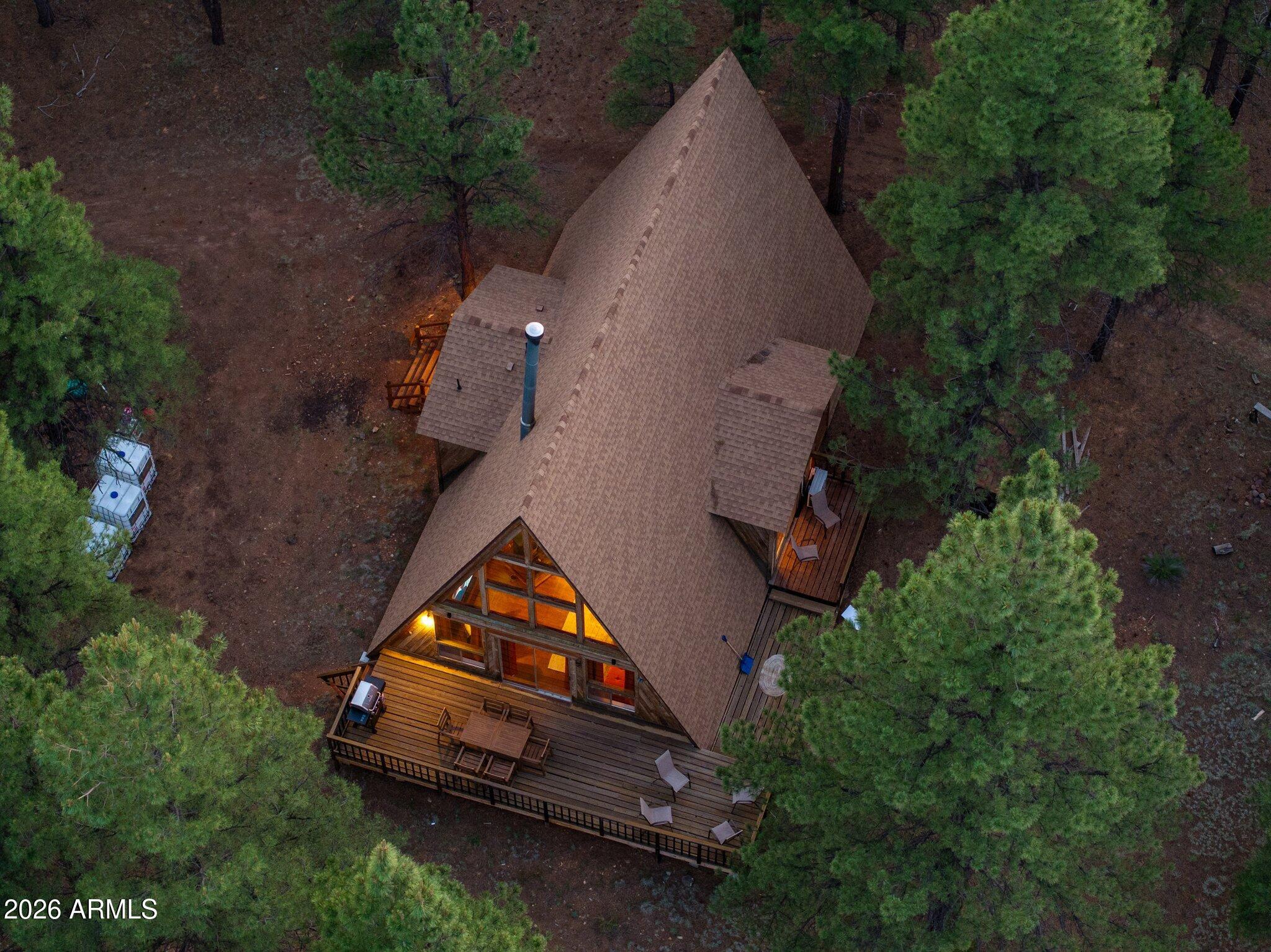 10434 Little Red Road Parks, AZ 86018 - Photo 3 of 35 an aerial view of a house with outdoor space