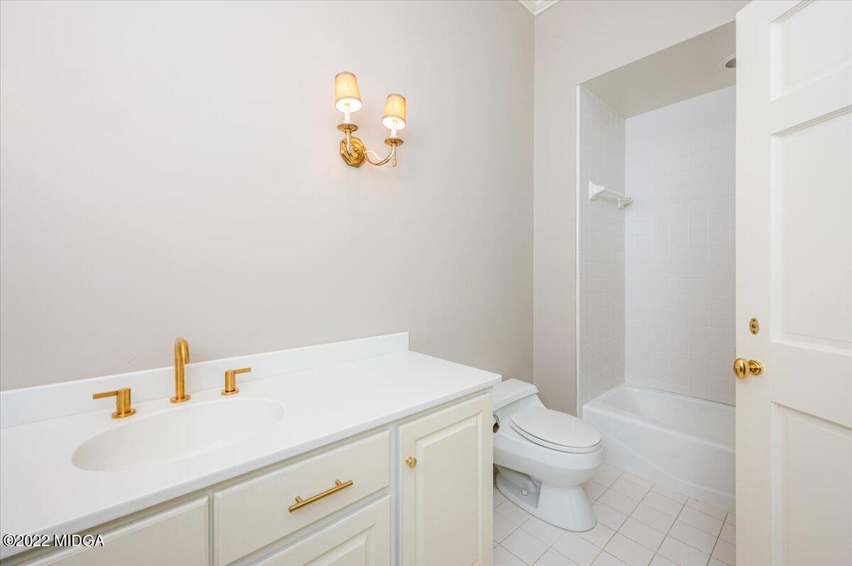 1 River Trace Macon, GA 31210 - Photo 56 of 62 a bathroom with a sink a toilet and a shower