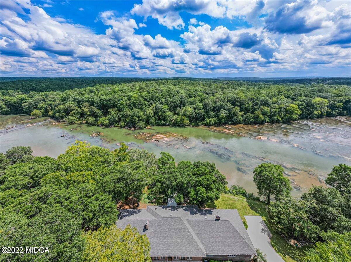 1 River Trace Macon, GA 31210 - Photo 6 of 62 a view of a yard with plants