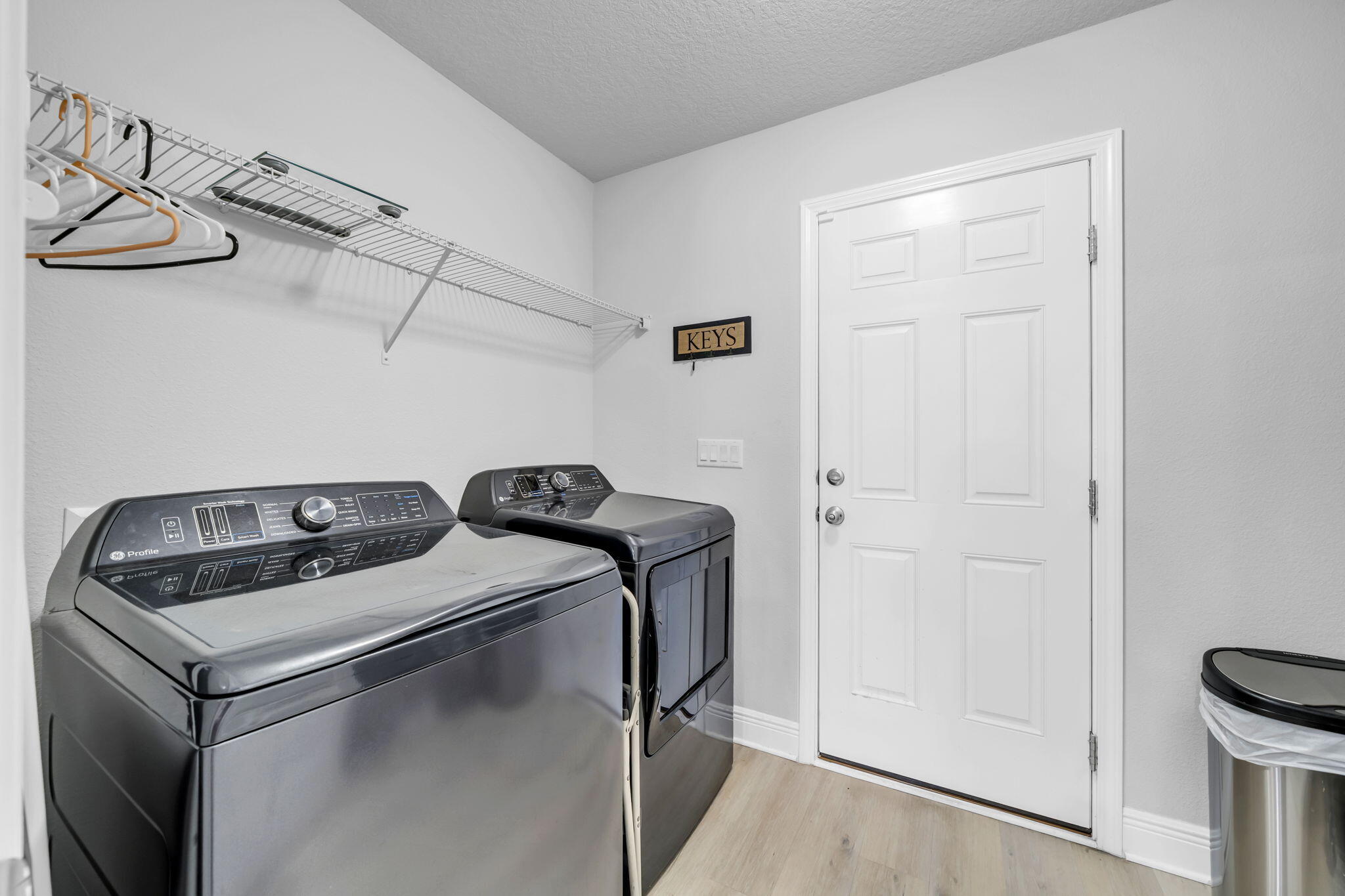 125 Ridgeway Circle Crestview, FL 32536 - Photo 30 of 41 a utility room with dryer and washer