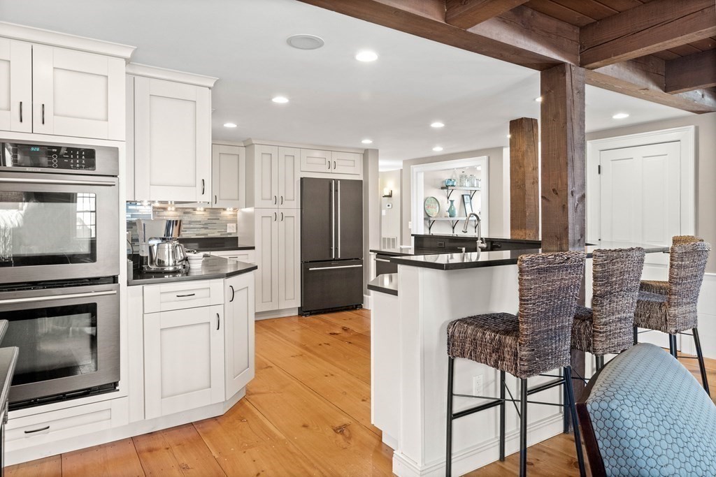 135 River Road Topsfield, MA 01983 - Photo 14 of 42