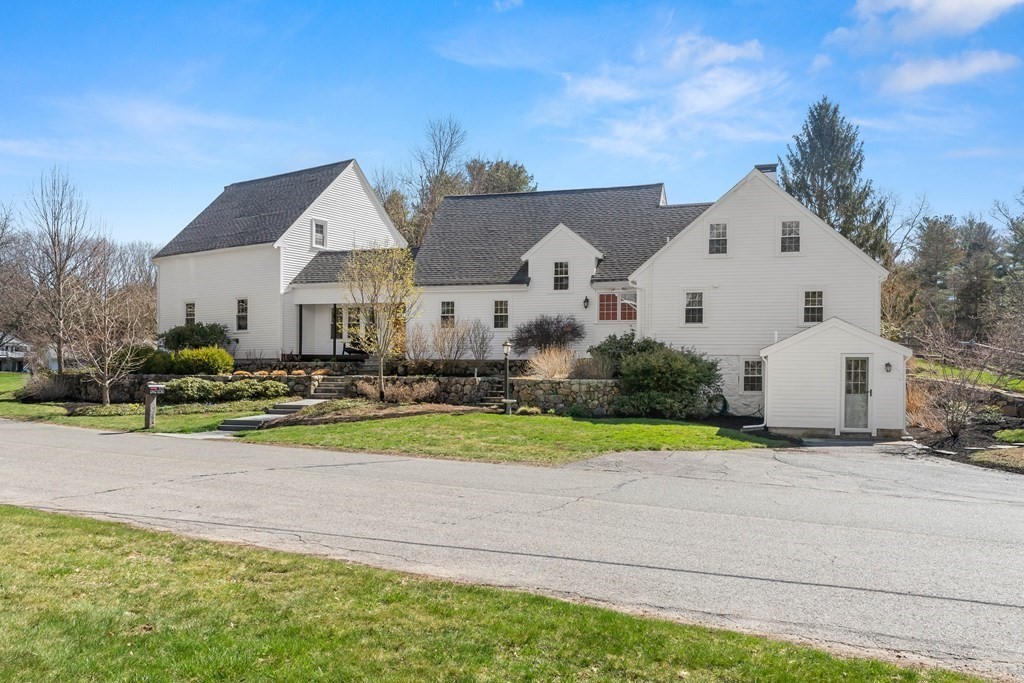 135 River Road Topsfield, MA 01983 - Photo 2 of 42