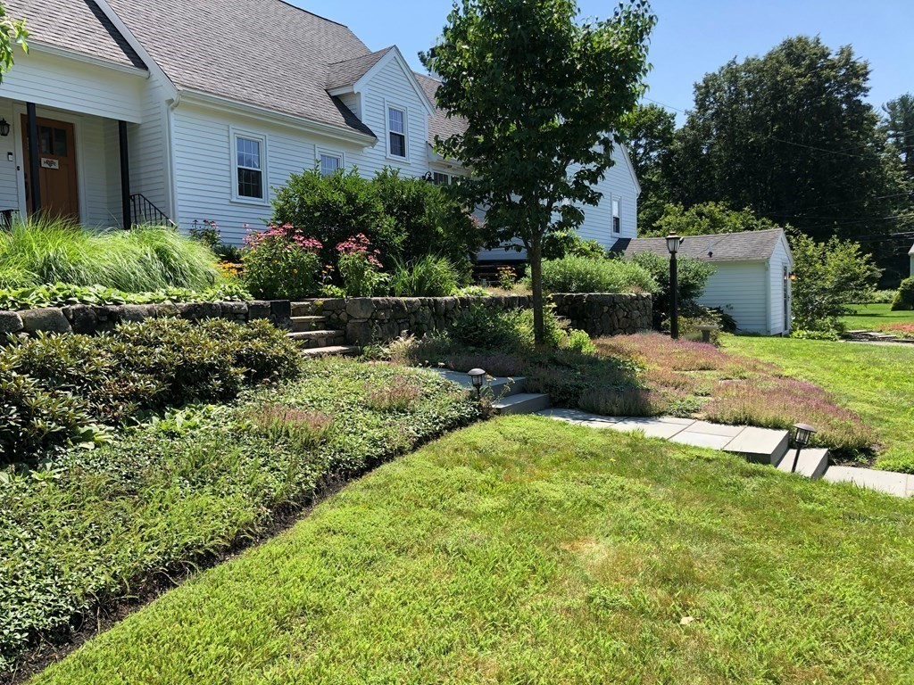 135 River Road Topsfield, MA 01983 - Photo 3 of 42