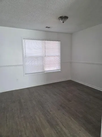 $1,800 | 7146 Ravenwood Lane, Lithonia, GA 30038