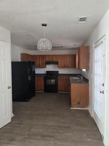 $1,800 | 7146 Ravenwood Lane, Lithonia, GA 30038