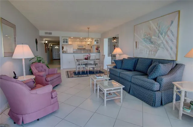 $529,900 | 5201 South Atlantic Avenue, Unit 405A, New Smyrna Beach, FL 32169