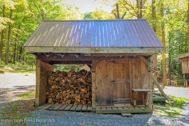 a view of a lake view