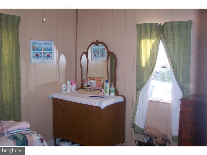 126 Bay Street Carneys Point, NJ 08069 - Photo 20 of 22 Bedroom - Main