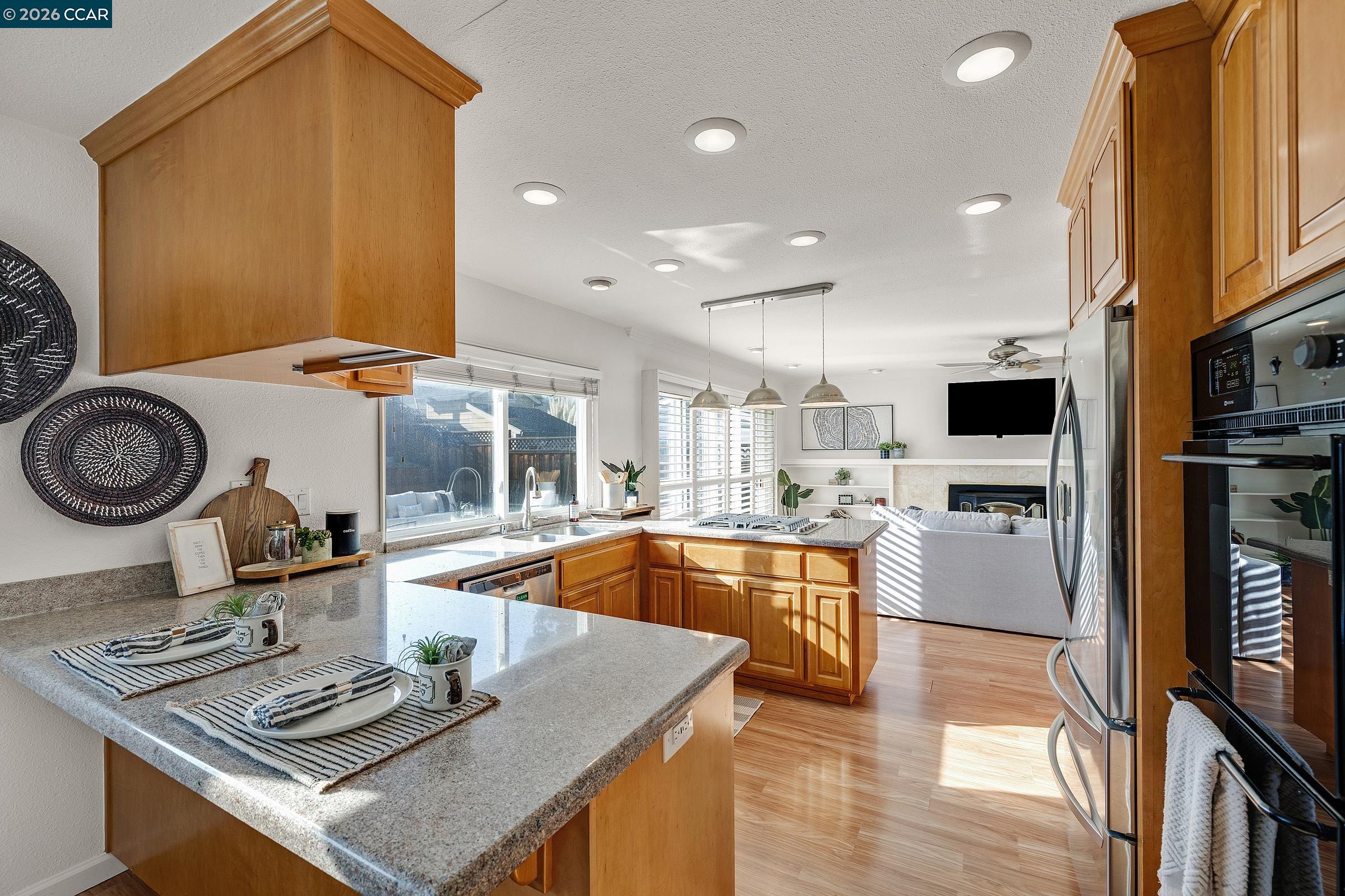 9597 Davona Drive San Ramon, CA 94583 - Photo 6 of 38