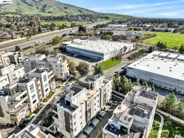 $1,399,999 | 45346 Lumen Terrace, Unit 302, Fremont, CA 94539