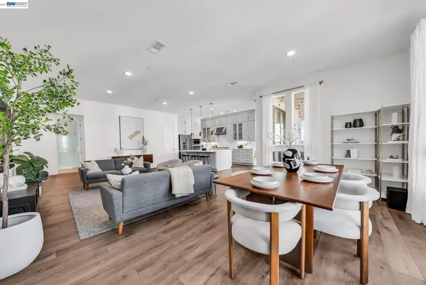 $1,399,999 | 45346 Lumen Terrace, Unit 302, Fremont, CA 94539