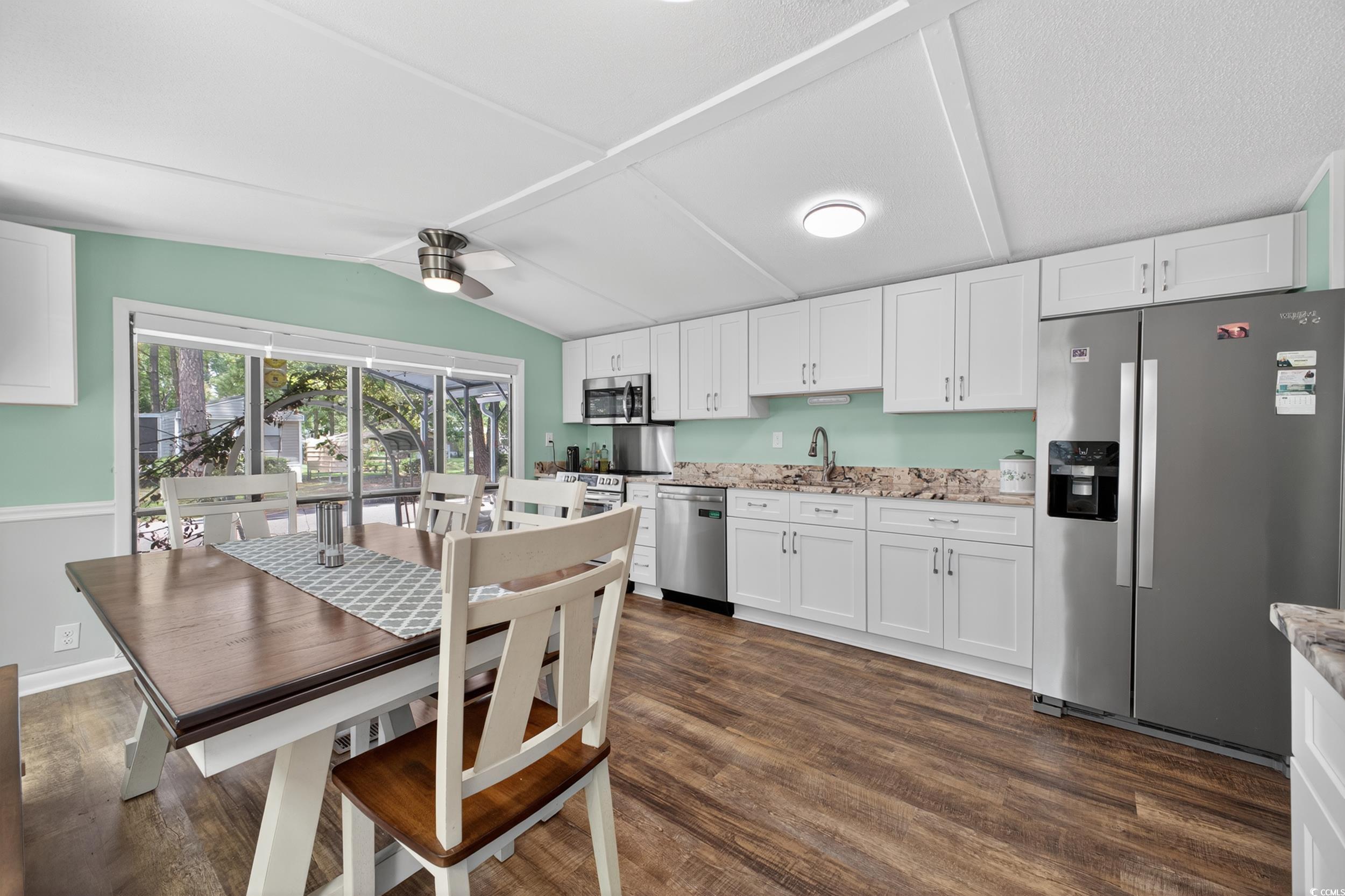 25 Ocean Reef Lane Murrells Inlet, SC 29576 - Photo 11 of 40