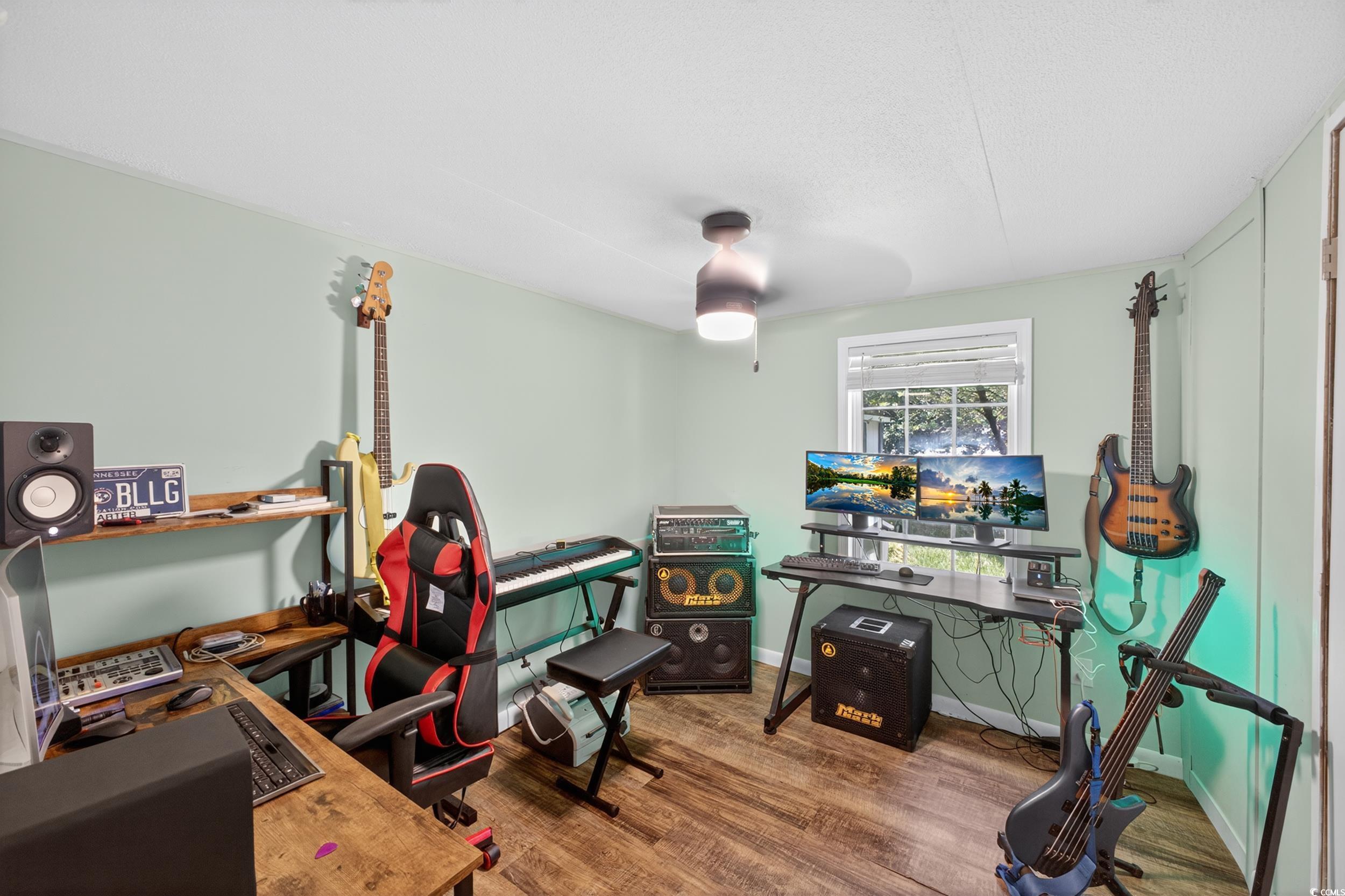 25 Ocean Reef Lane Murrells Inlet, SC 29576 - Photo 15 of 40