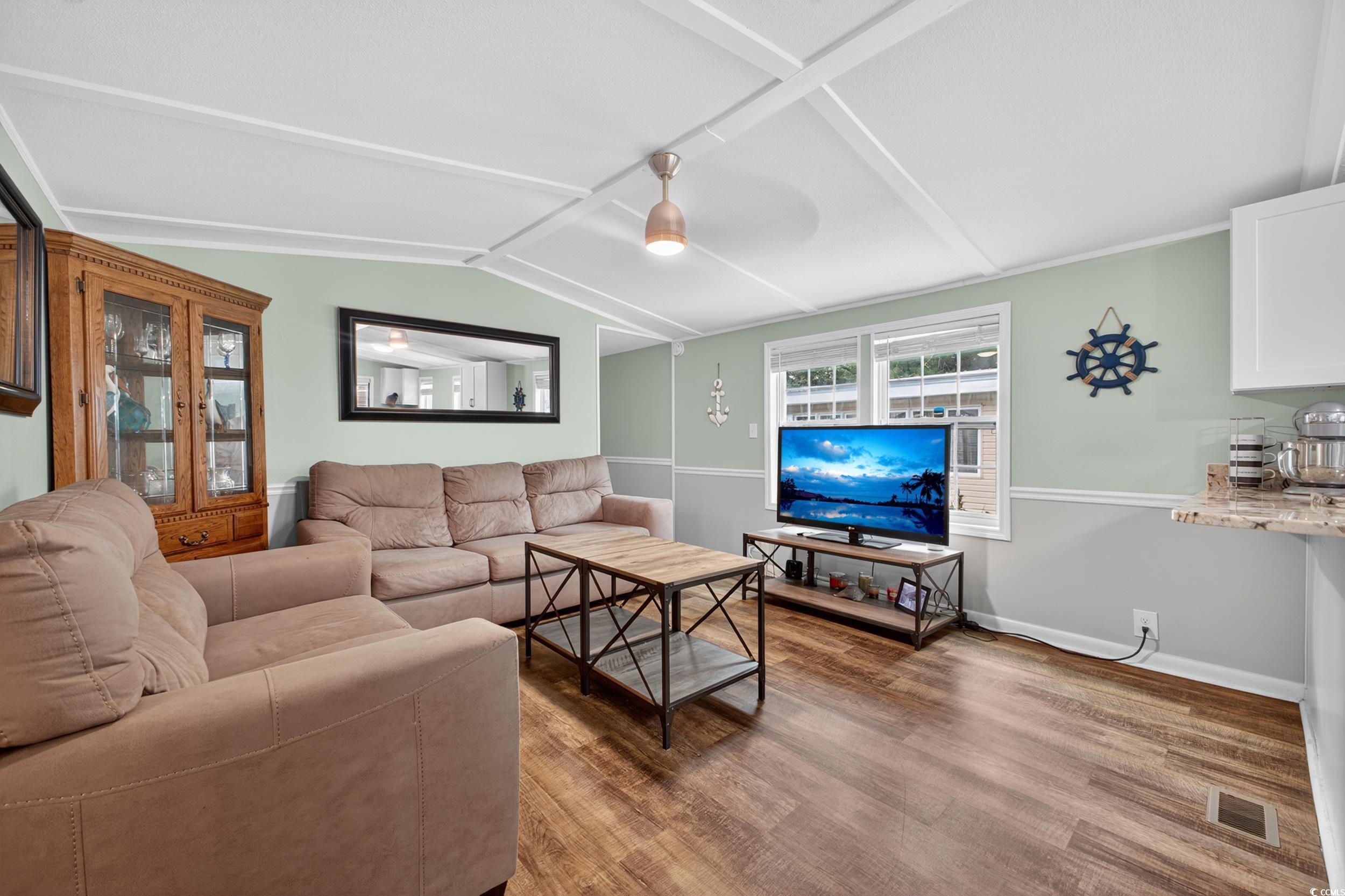 25 Ocean Reef Lane Murrells Inlet, SC 29576 - Photo 4 of 40