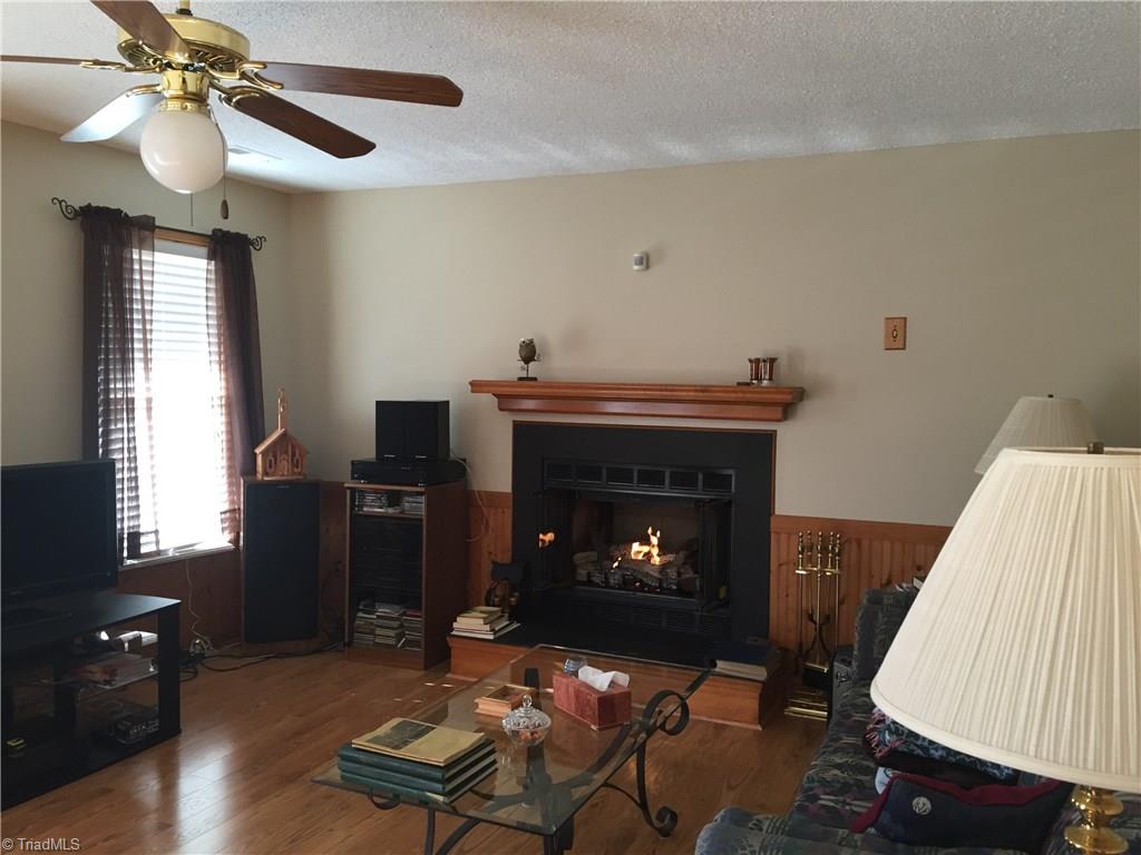 166 Cameron Road Lexington, NC 27295 - Photo 4 of 21 Gallery Image 4