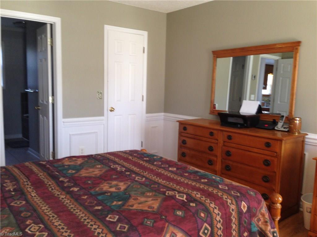 166 Cameron Road Lexington, NC 27295 - Photo 9 of 21 Gallery Image 9