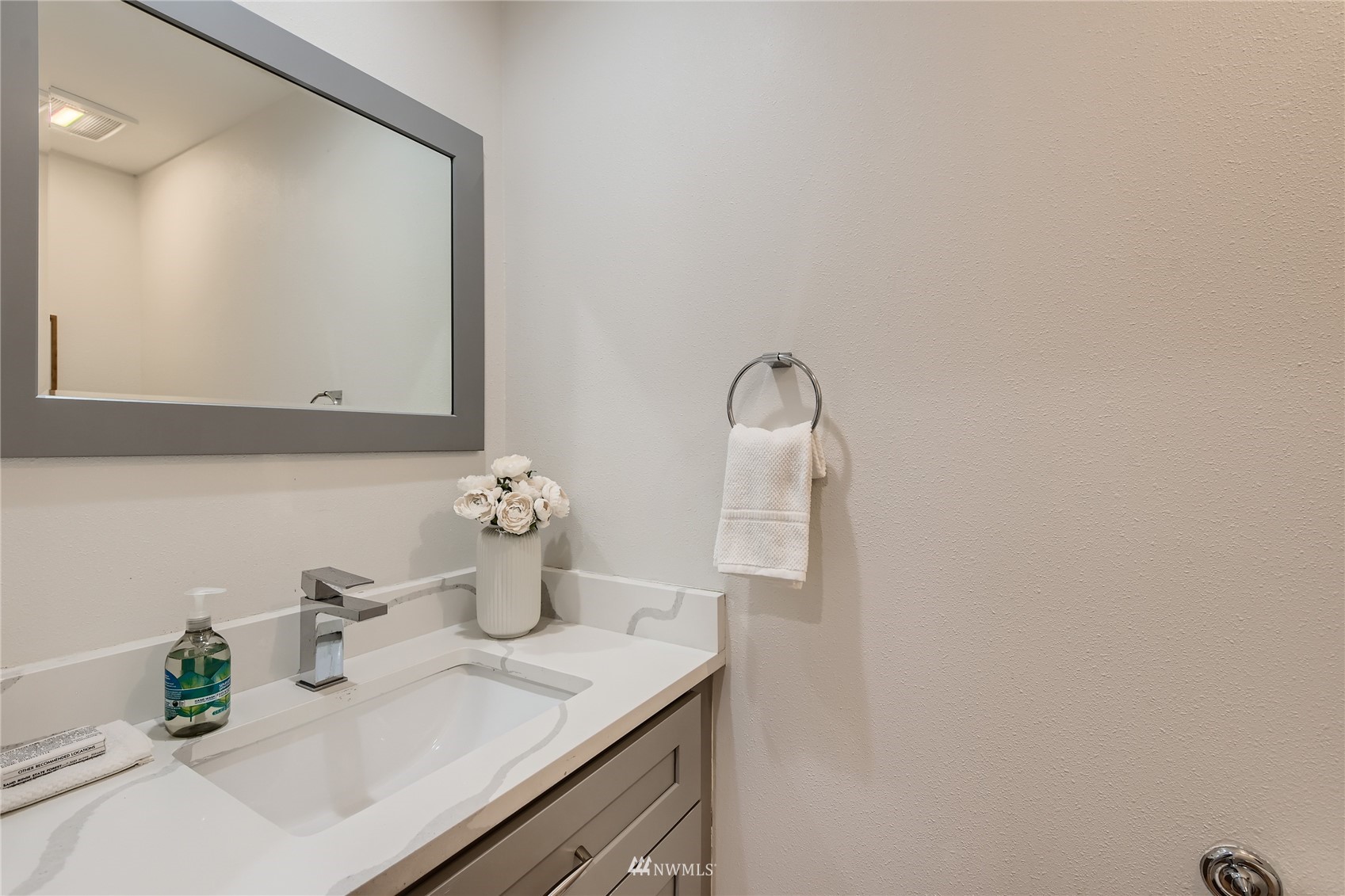 711 North 65th Street Seattle, WA 98103 - Photo 11 of 34 Gallery Image 11