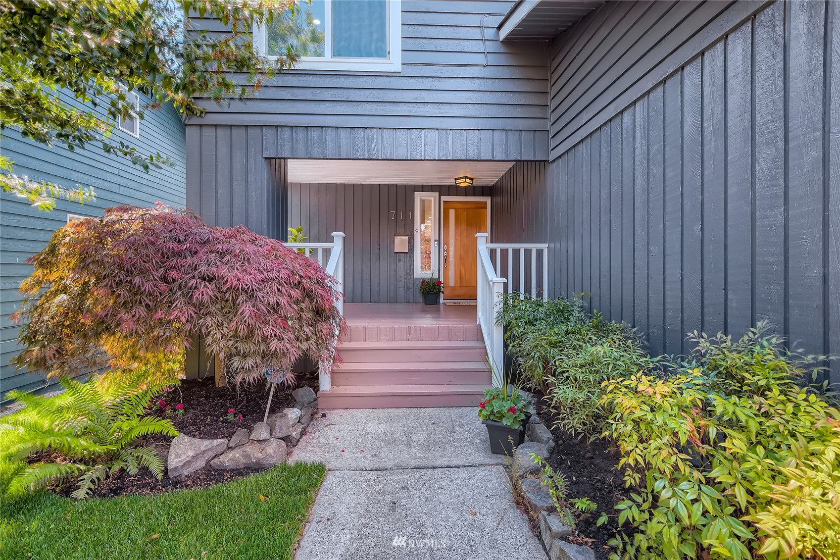 711 North 65th Street Seattle, WA 98103 - Photo 27 of 34 Gallery Image 27
