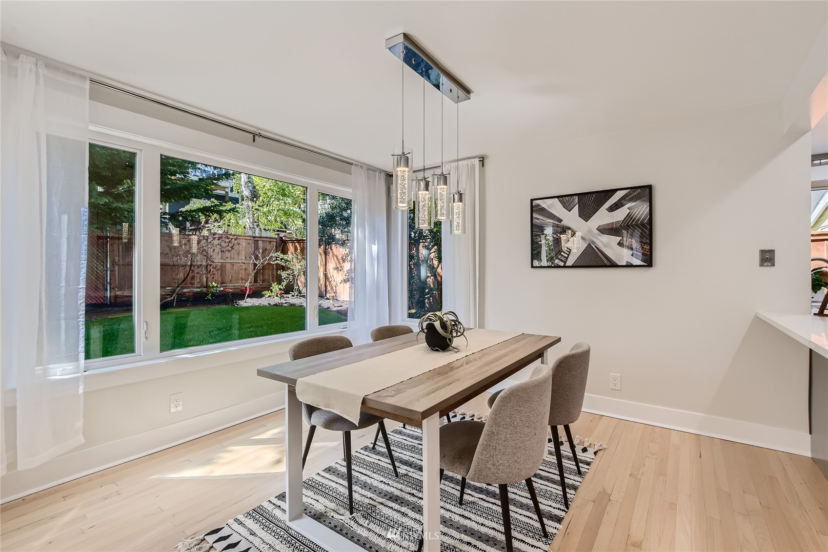 711 North 65th Street Seattle, WA 98103 - Photo 5 of 34 Gallery Image 5