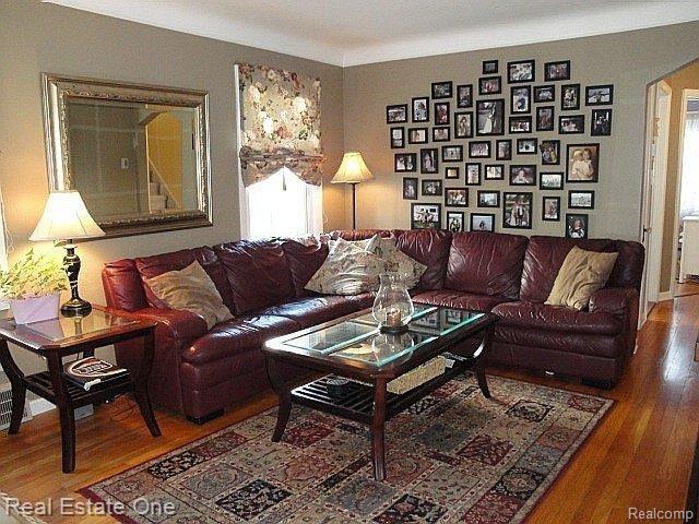 1706 Harvard Road Berkley, MI 48072 - Photo 2 of 15 Spacious Living Room