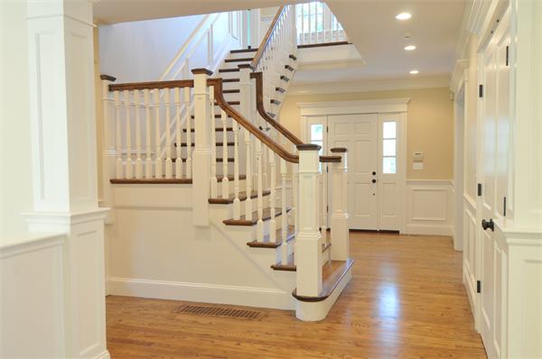 2 Sawyer Road Wellesley, MA 02481 - Photo 4 of 10