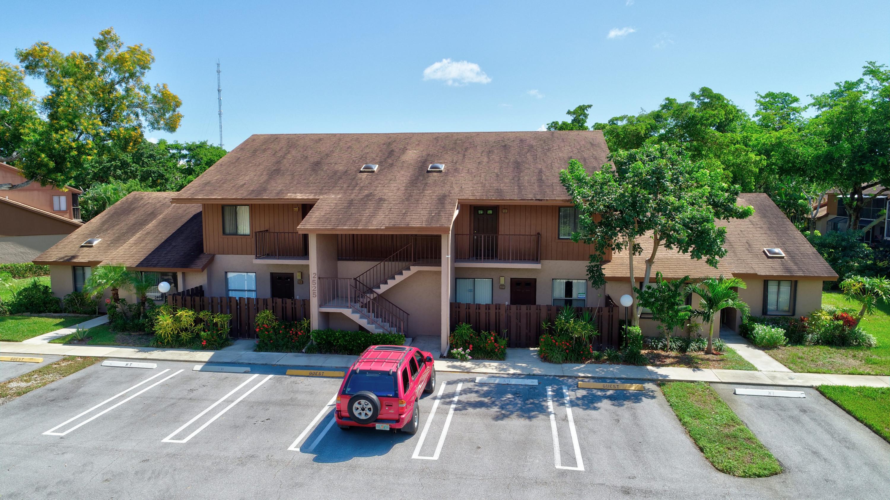 2525 Southwest 22nd Avenue, Unit 202 Delray Beach, FL 33445 - Photo 25 of 32 Exterior Front