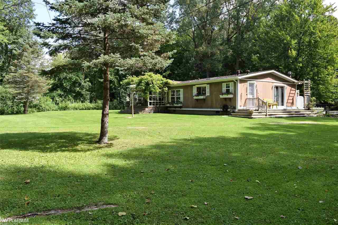 9115 Folkert Road Algonac, MI 48001 - Photo 29 of 31 31328712-28.JPG