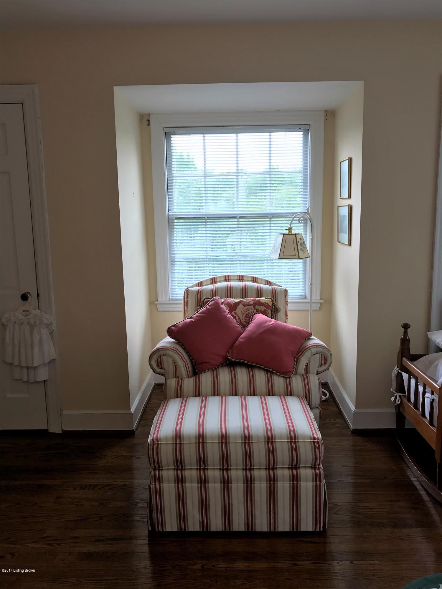 5120 Dunvegan Road Louisville, KY 40222 - Photo 30 of 47 Master Bedroom - Reading area