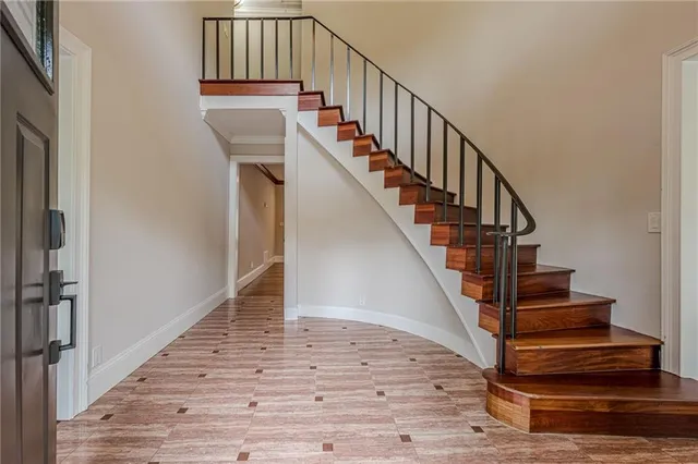 $1,155,000 | 2697 South Cherokee Lane, Woodstock, GA 30188