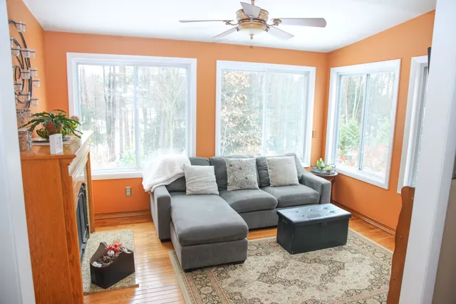 $699,000 | 25 Greenbriar Drive, Essex, VT 05452