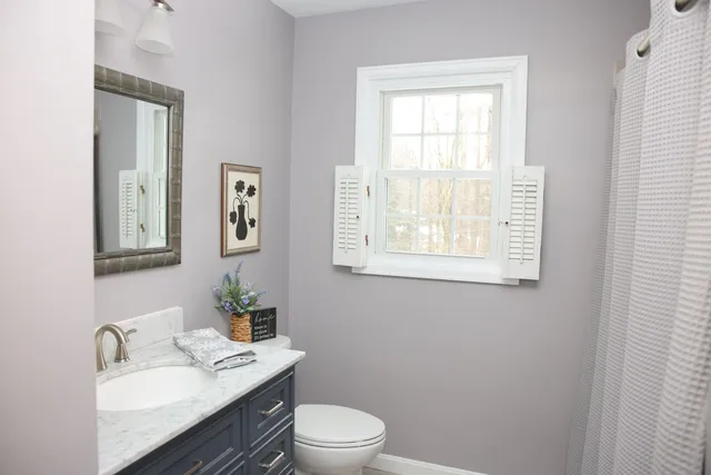 $699,000 | 25 Greenbriar Drive, Essex, VT 05452