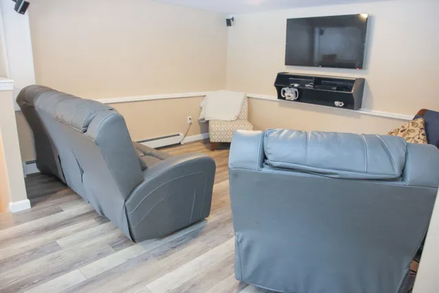 $699,000 | 25 Greenbriar Drive, Essex, VT 05452