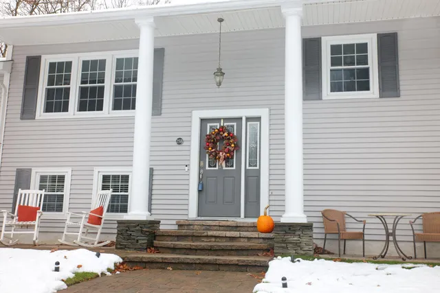 $699,000 | 25 Greenbriar Drive, Essex, VT 05452