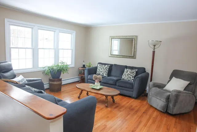 $699,000 | 25 Greenbriar Drive, Essex, VT 05452