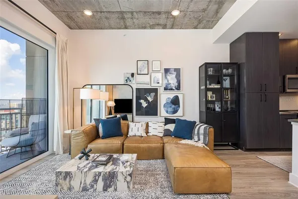 $2,506 | 601 North 12th Street, Unit S1, Tampa, FL 33602