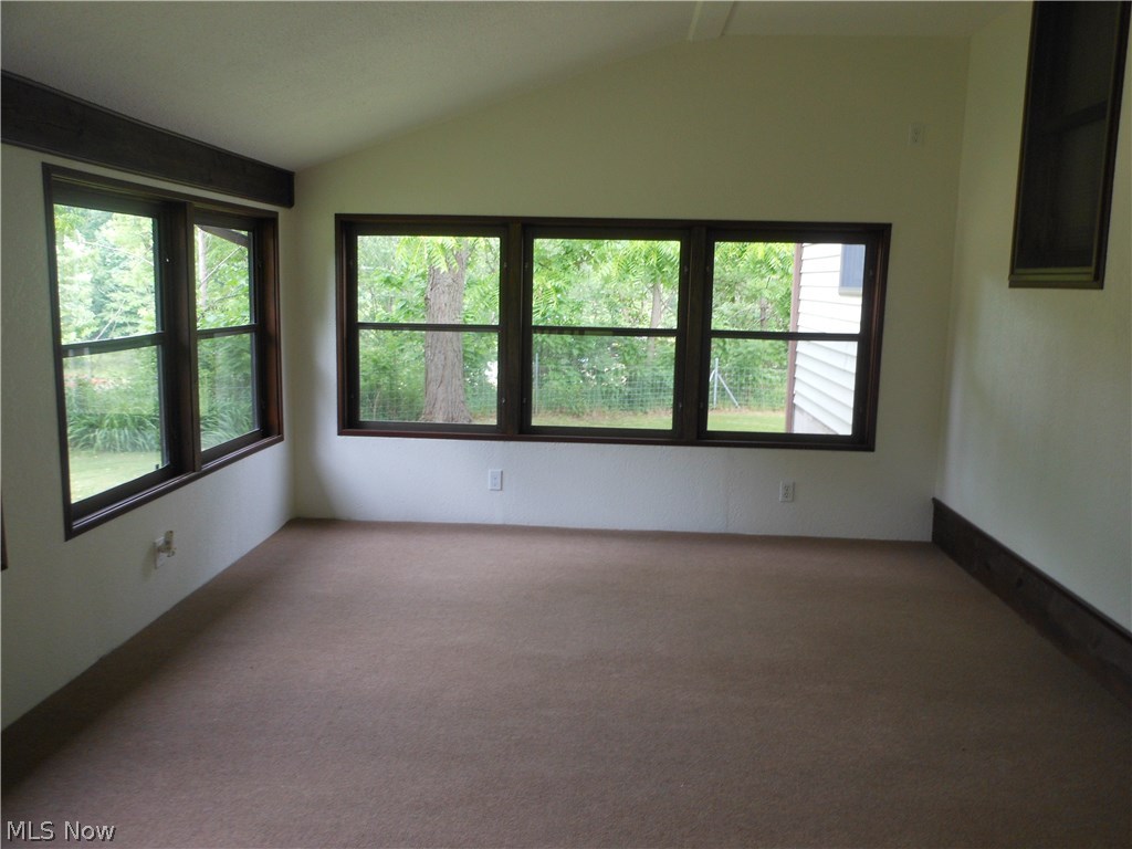 8992 New Road North Jackson, OH 44451 - Photo 14 of 21 Gallery Image 14