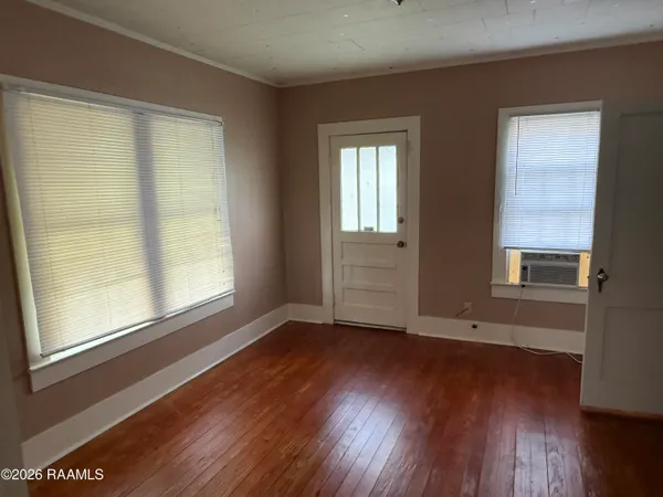 $1,200 | 1322 West University Avenue, Lafayette, LA 70506