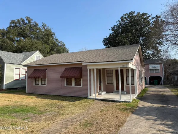 $1,200 | 1322 West University Avenue, Lafayette, LA 70506