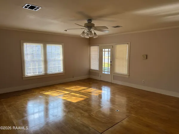 $1,200 | 1322 West University Avenue, Lafayette, LA 70506