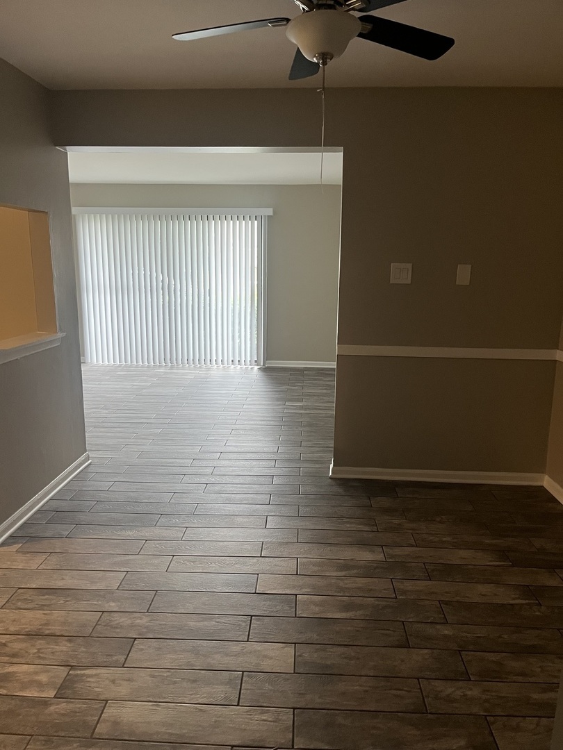 6151 Marshall Avenue, Unit 1W Chicago Ridge, IL 60415 - Photo 3 of 10 Gallery Image 3