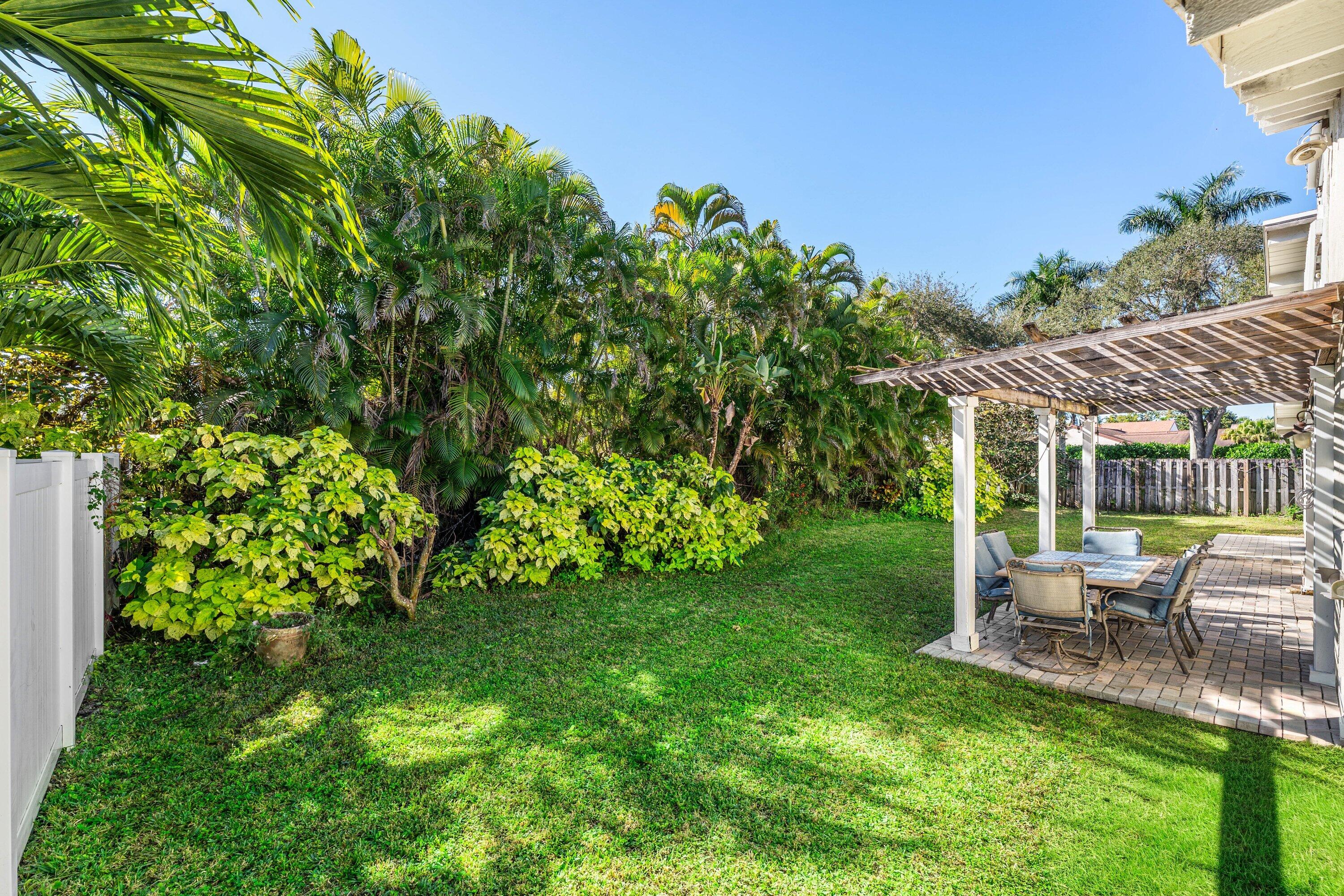 11480 Chipmunk Drive Boca Raton, FL 33428 - Photo 33 of 36 044-11480ChipmunkDrive-BocaRaton-FL-3342