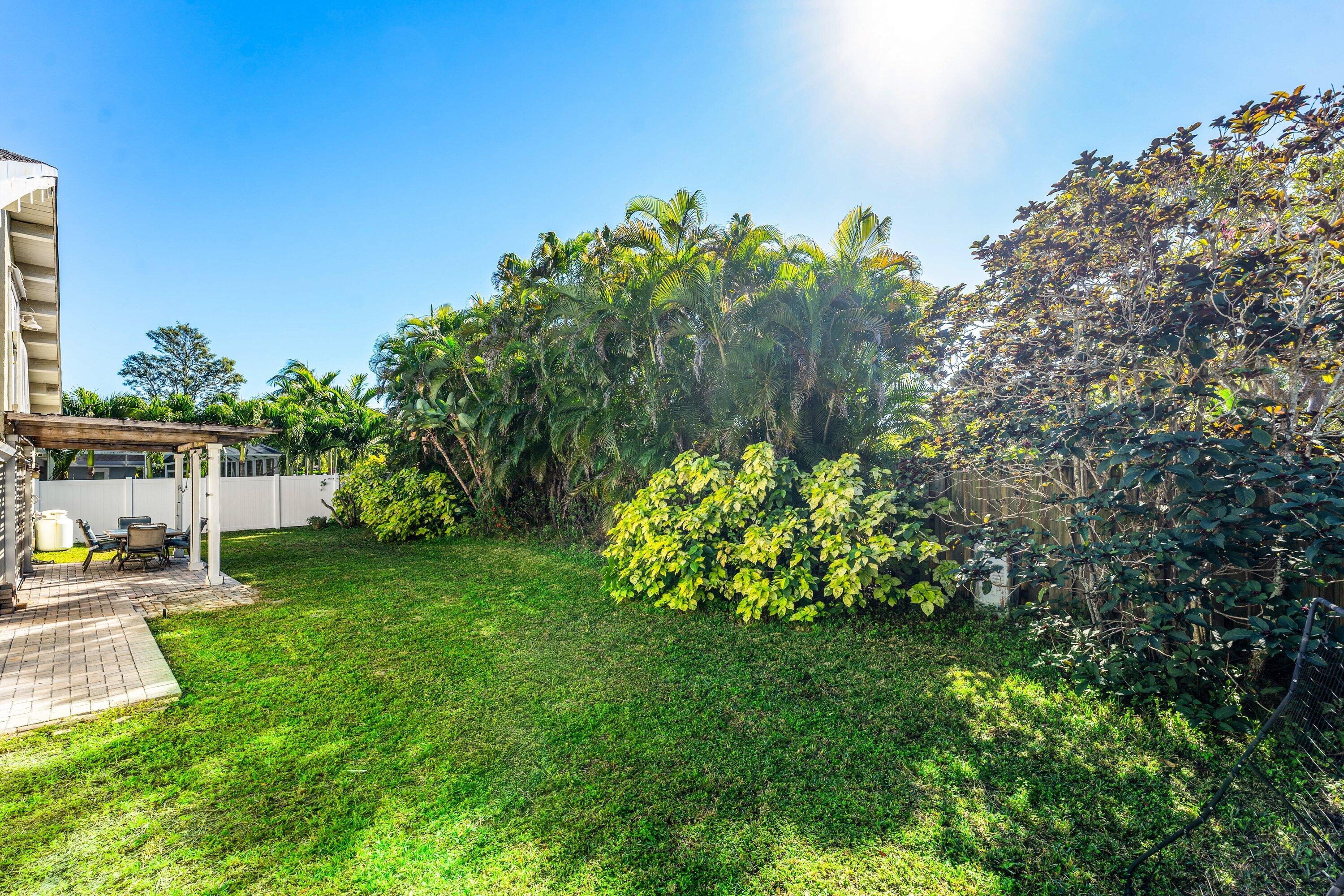 11480 Chipmunk Drive Boca Raton, FL 33428 - Photo 35 of 36 043-11480ChipmunkDrive-BocaRaton-FL-3342