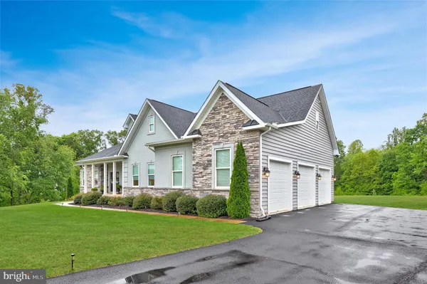 $1,100,000 | 117 Seth Drive, Fredericksburg, VA 22406