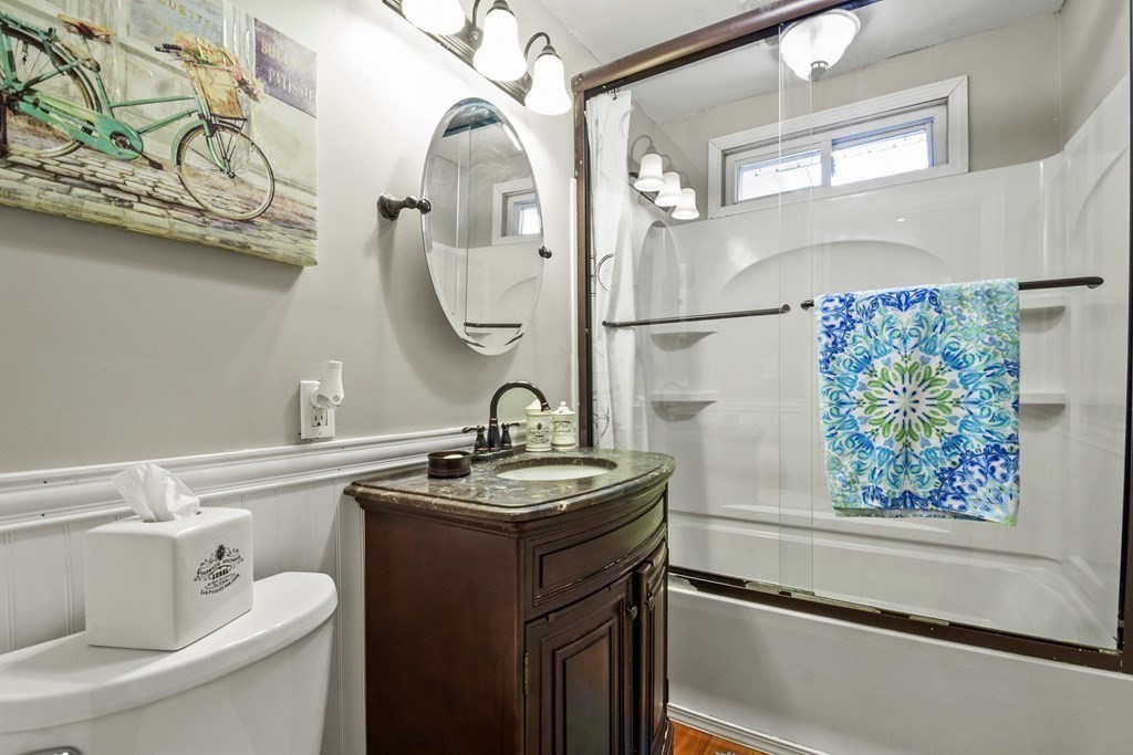 114 Groton Road Chelmsford, MA 01863 - Photo 14 of 32