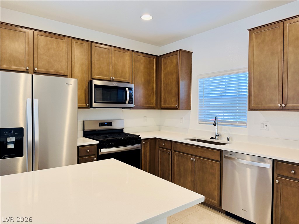 398 Moonlight Opera Court Henderson, NV 89011 - Photo 4 of 29