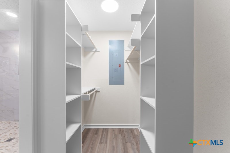 608 Ridgecrest Drive Salado, TX 76571 - Photo 21 of 43 1 of the primary closets (there are 3)