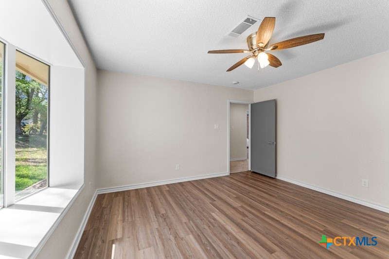 608 Ridgecrest Drive Salado, TX 76571 - Photo 28 of 43 Bedroom 3