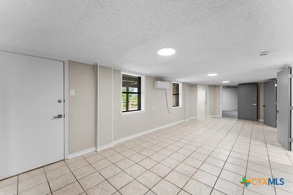 $579,000 | 608 Ridgecrest Drive, Salado, TX 76571