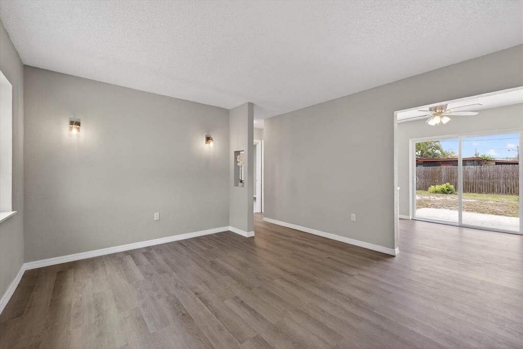 4923 Azalea Drive New Port Richey, FL 34652 - Photo 2 of 33