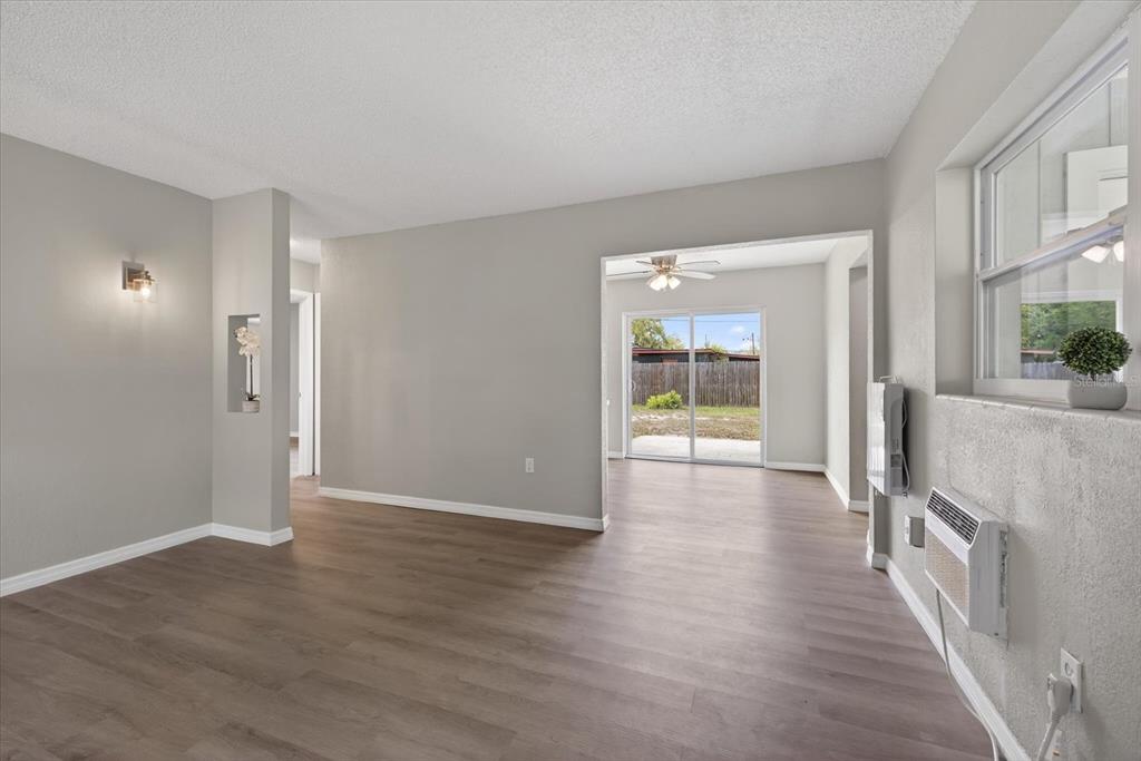 4923 Azalea Drive New Port Richey, FL 34652 - Photo 9 of 33